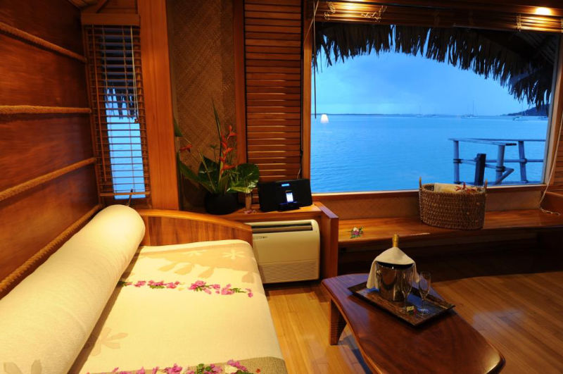 Taha’a Overwater Suite Taha’a Overwater Suite