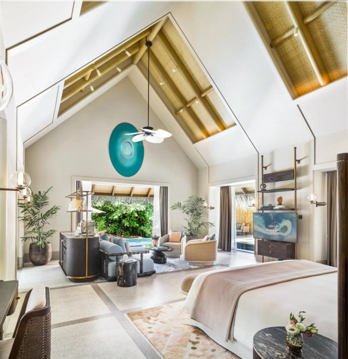 Beach Villa with Pool Beach Villa with Pool