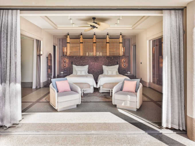 Four Bedroom Beach Pool Residence with Pool Four Bedroom Beach Pool Residence with Pool