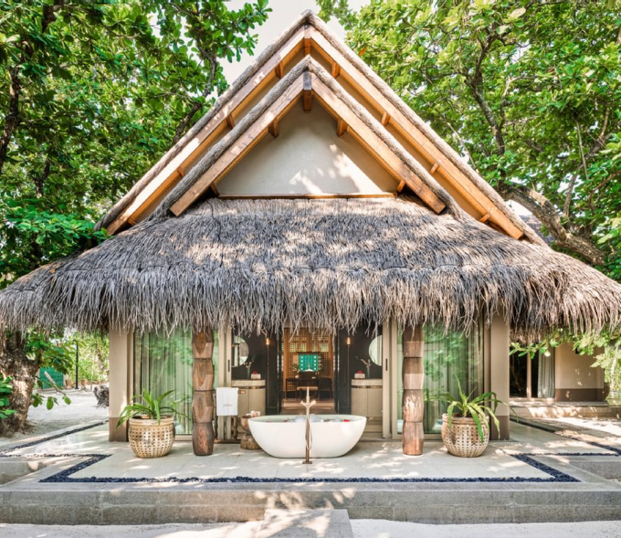 Luxury Beach Villa & Water Villa with Pool Luxury Beach Villa & Water Villa with Pool