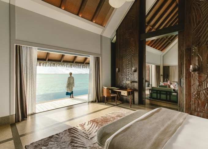 Luxury Beach Villa & Water Villa with Pool Luxury Beach Villa & Water Villa with Pool