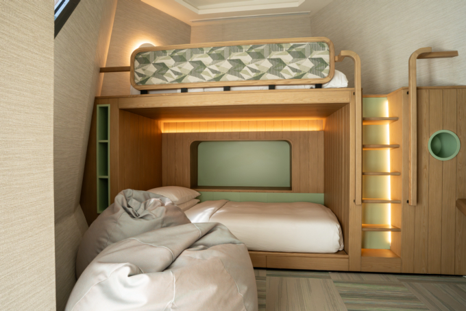 Family Beach Pool Villa with Capsule Family Beach Pool Villa with Capsule