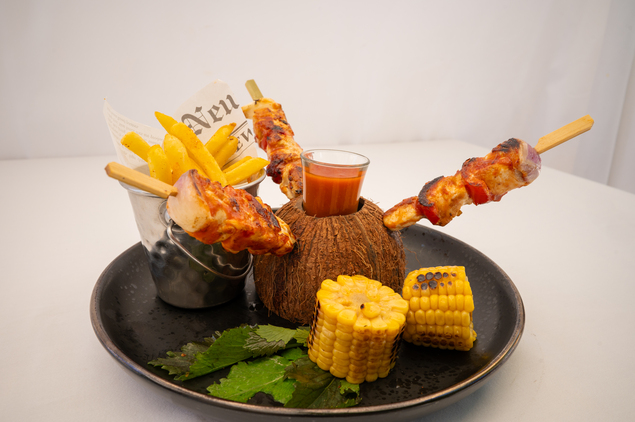 Restaurant & Bar