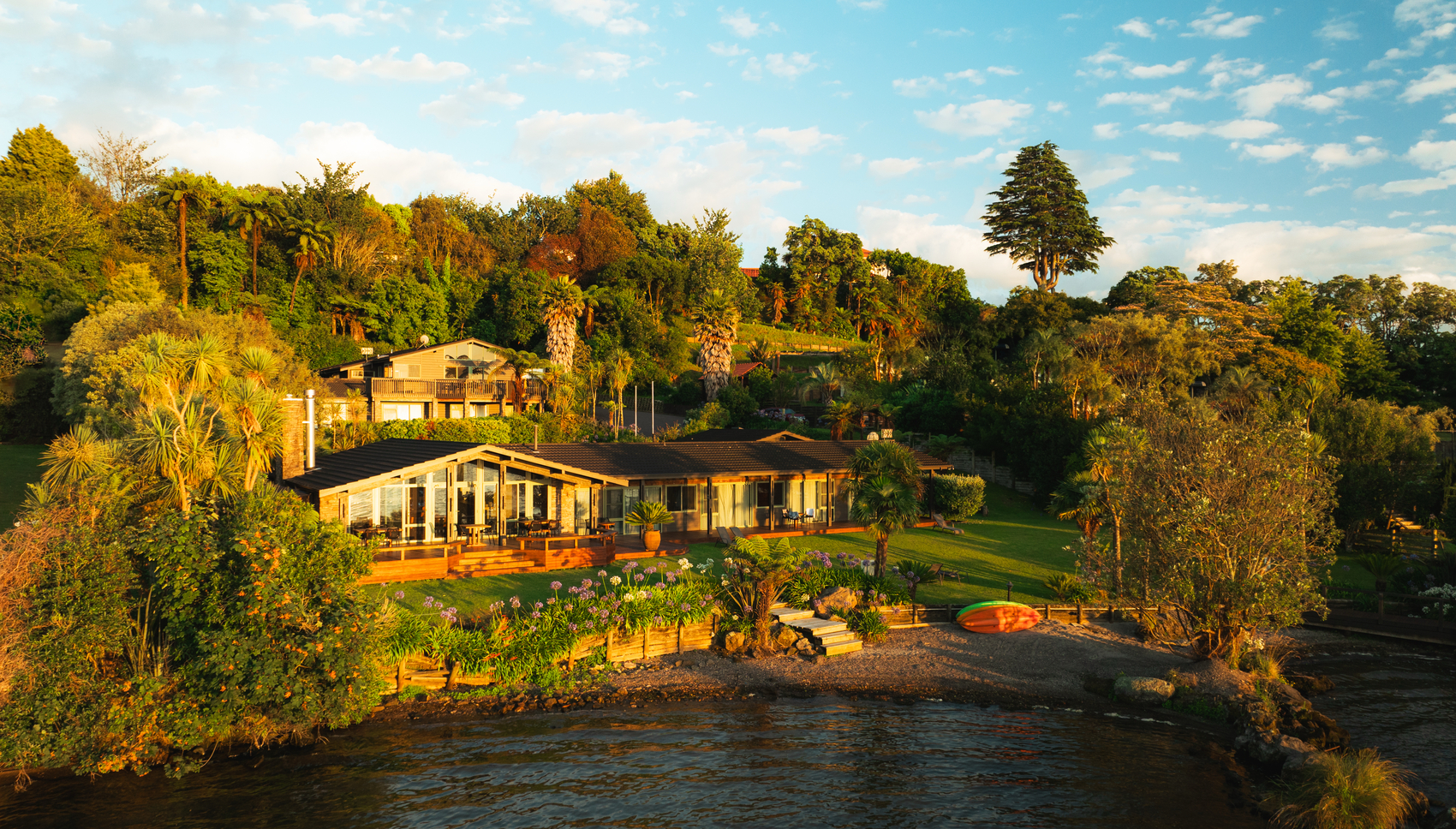 Koura Lodge Neuseeland, Rotorua (Nordinsel)