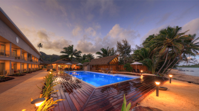 Moana Sands Beachfront Villas