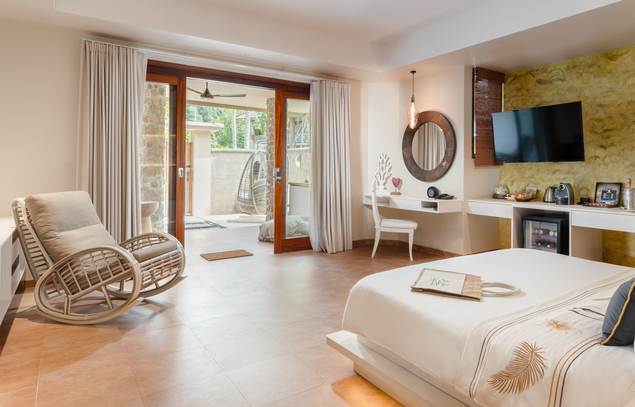 Honeymoon Suite Honeymoon Suite